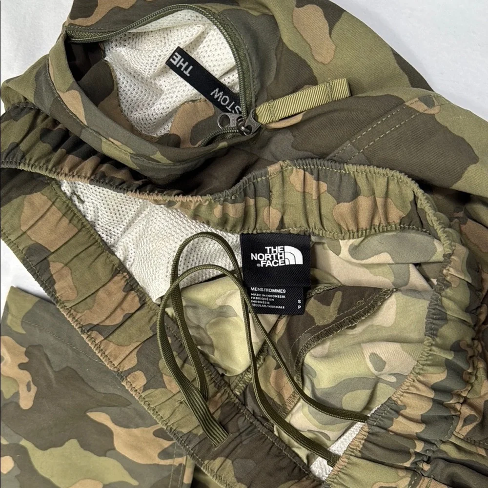 Camouflage Joggers Drawstring Ankles Elastic Waist The North Face Mens Size S